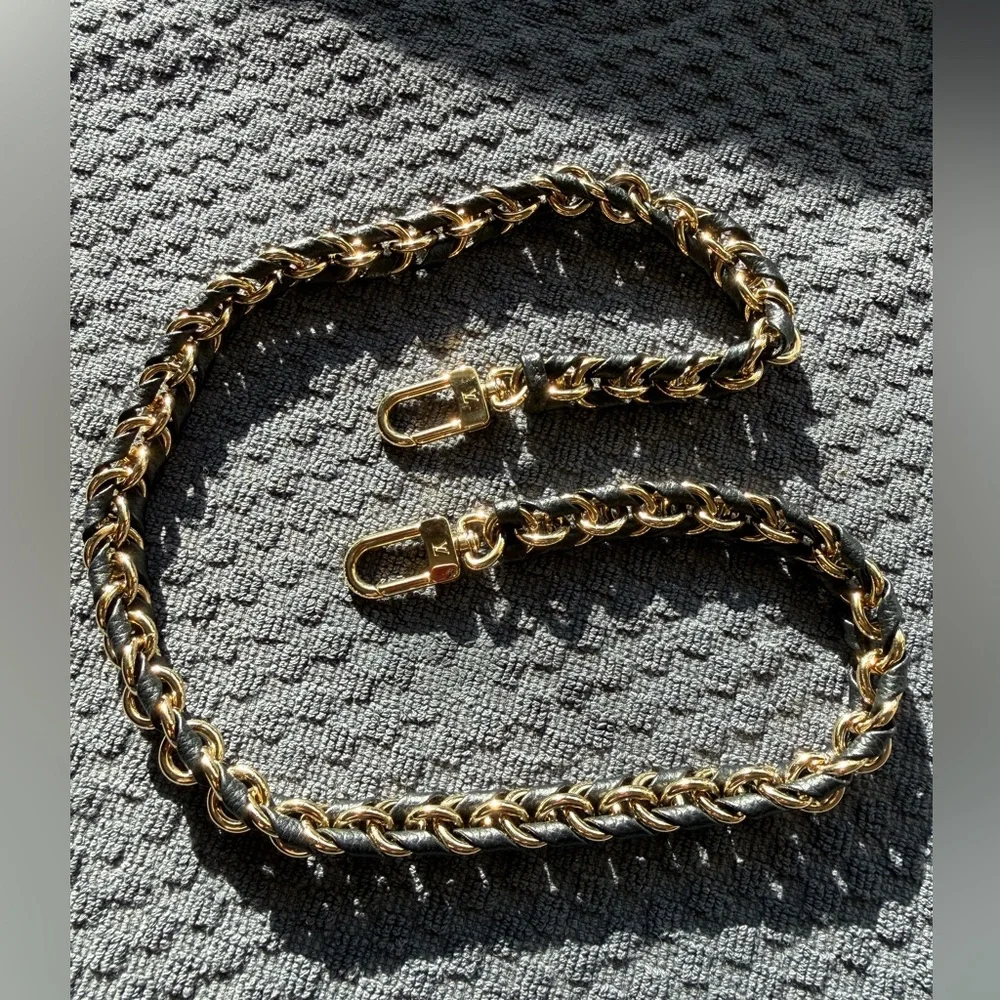 Louis Vuitton Multi Pochette Accessoires - Black Empriente - Picture 9 of 16